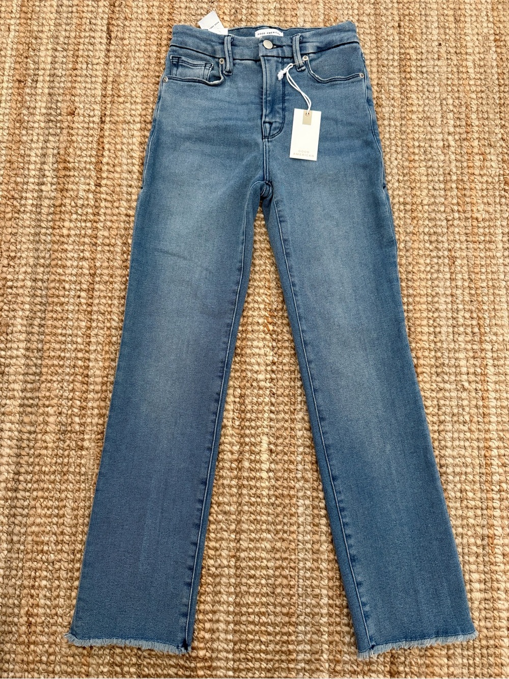 Good American Mid Wash Straight-Leg Jeans - Blue